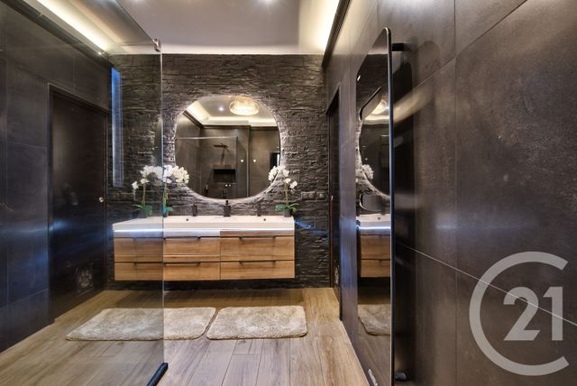 Maison à vendre - 6 pièces - 200,10 m2 - Cagnes Sur Mer - 06 - PROVENCE-ALPES-COTE-D-AZUR