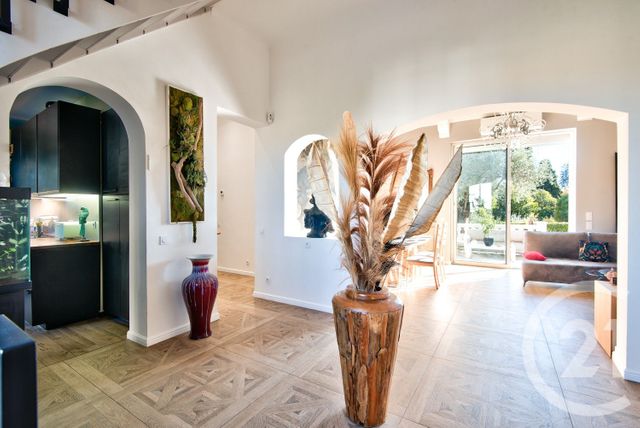 Maison à vendre - 6 pièces - 200,10 m2 - Cagnes Sur Mer - 06 - PROVENCE-ALPES-COTE-D-AZUR
