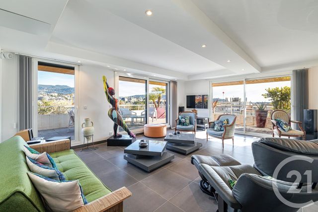Appartement &agrave; vendre - 3 pi&egrave;ces - 98,30 m2 - Nice - 06 - PROVENCE-ALPES-COTE-D-AZUR