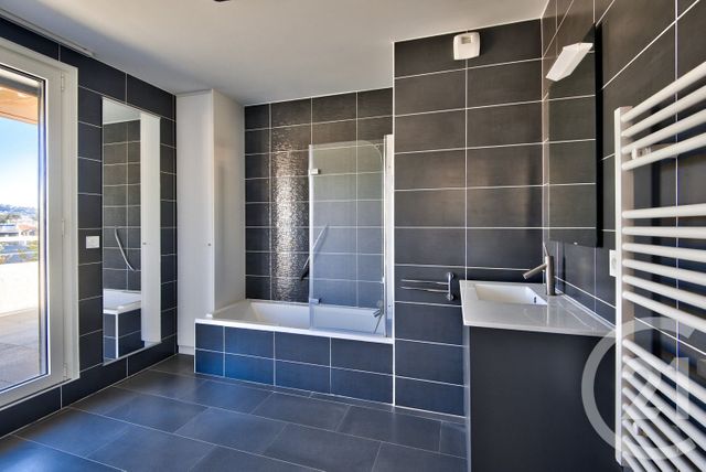 Appartement &agrave; vendre - 3 pi&egrave;ces - 98,30 m2 - Nice - 06 - PROVENCE-ALPES-COTE-D-AZUR