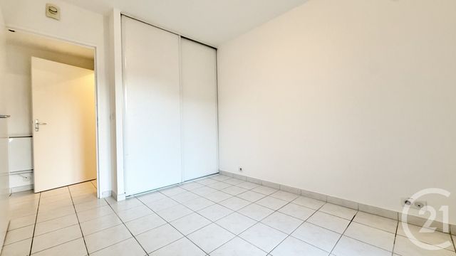 Appartement T3 &agrave; vendre - 3 pi&egrave;ces - 68,34 m2 - Antibes - 06 - PROVENCE-ALPES-COTE-D-AZUR