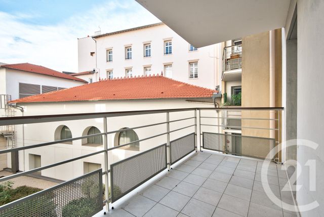 Appartement T3 &agrave; vendre - 3 pi&egrave;ces - 68,34 m2 - Antibes - 06 - PROVENCE-ALPES-COTE-D-AZUR