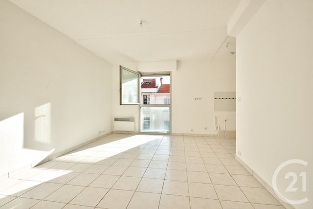 Appartement F1 &agrave; vendre - 1 pi&egrave;ce - 27,15 m2 - Antibes - 06 - PROVENCE-ALPES-COTE-D-AZUR