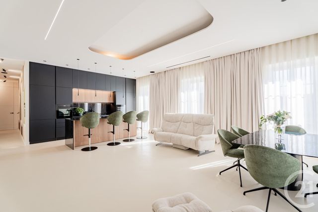 Appartement F4 &agrave; vendre - 4 pi&egrave;ces - 150,34 m2 - Nice - 06 - PROVENCE-ALPES-COTE-D-AZUR