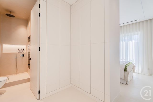 Appartement F4 &agrave; vendre - 4 pi&egrave;ces - 150,34 m2 - Nice - 06 - PROVENCE-ALPES-COTE-D-AZUR