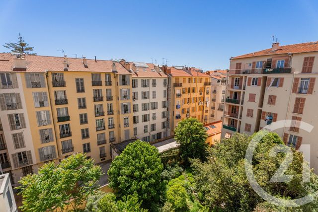 Appartement F4 &agrave; vendre - 4 pi&egrave;ces - 104,60 m2 - Nice - 06 - PROVENCE-ALPES-COTE-D-AZUR