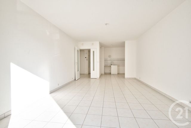 Appartement F2 &agrave; vendre - 2 pi&egrave;ces - 51,46 m2 - Antibes - 06 - PROVENCE-ALPES-COTE-D-AZUR