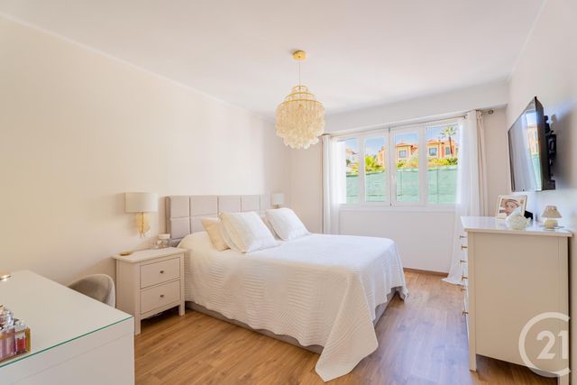Appartement F4 &agrave; vendre - 4 pi&egrave;ces - 108 m2 - Nice - 06 - PROVENCE-ALPES-COTE-D-AZUR