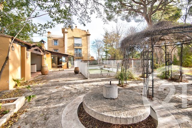 Maison &agrave; vendre - 28 pi&egrave;ces - 990 m2 - Nice - 06 - PROVENCE-ALPES-COTE-D-AZUR