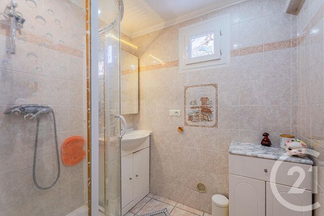 Appartement F4 &agrave; vendre - 4 pi&egrave;ces - 70 m2 - Nice - 06 - PROVENCE-ALPES-COTE-D-AZUR