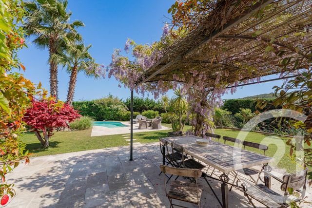 Maison &agrave; vendre - 4 pi&egrave;ces - 97,32 m2 - Villeneuve Loubet - 06 - PROVENCE-ALPES-COTE-D-AZUR