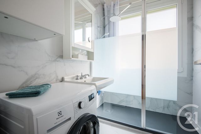 Appartement T2 &agrave; vendre - 2 pi&egrave;ces - 56,33 m2 - Nice - 06 - PROVENCE-ALPES-COTE-D-AZUR