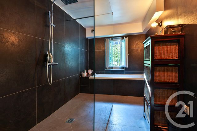 Maison &agrave; vendre - 5 pi&egrave;ces - 185,17 m2 - Nice - 06 - PROVENCE-ALPES-COTE-D-AZUR