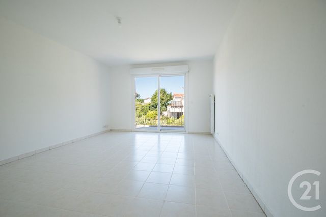 Appartement T4 &agrave; vendre - 4 pi&egrave;ces - 85,43 m2 - Antibes - 06 - PROVENCE-ALPES-COTE-D-AZUR