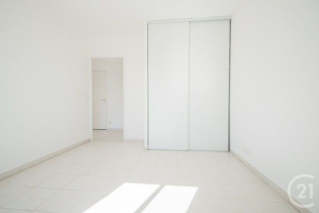 Appartement T3 &agrave; vendre - 3 pi&egrave;ces - 68,65 m2 - Antibes - 06 - PROVENCE-ALPES-COTE-D-AZUR