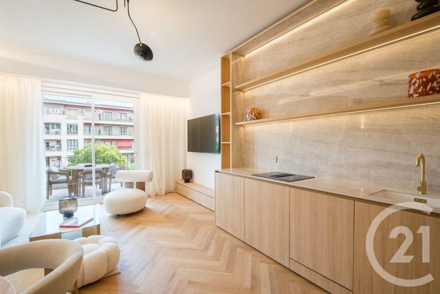 Appartement F4 &agrave; vendre - 4 pi&egrave;ces - 89,10 m2 - Nice - 06 - PROVENCE-ALPES-COTE-D-AZUR