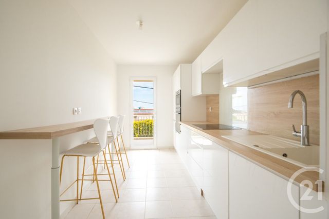Appartement T3 &agrave; vendre - 3 pi&egrave;ces - 69,57 m2 - Antibes - 06 - PROVENCE-ALPES-COTE-D-AZUR