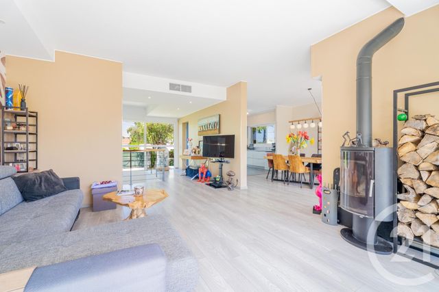 Maison &agrave; vendre - 6 pi&egrave;ces - 185,88 m2 - Biot - 06 - PROVENCE-ALPES-COTE-D-AZUR