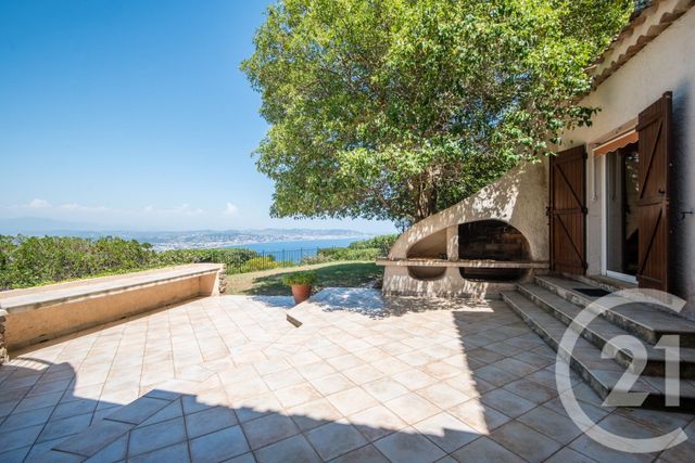 Maison &agrave; vendre - 6 pi&egrave;ces - 220 m2 - Theoule Sur Mer - 06 - PROVENCE-ALPES-COTE-D-AZUR