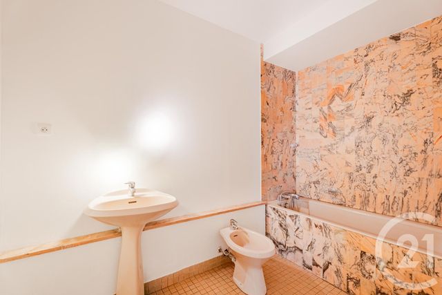 Appartement F4 &agrave; vendre - 4 pi&egrave;ces - 108,48 m2 - Nice - 06 - PROVENCE-ALPES-COTE-D-AZUR