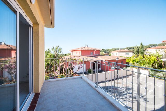 Appartement T3 &agrave; vendre - 3 pi&egrave;ces - 66,41 m2 - Antibes - 06 - PROVENCE-ALPES-COTE-D-AZUR