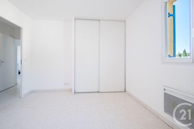 Appartement T3 &agrave; vendre - 3 pi&egrave;ces - 66,41 m2 - Antibes - 06 - PROVENCE-ALPES-COTE-D-AZUR