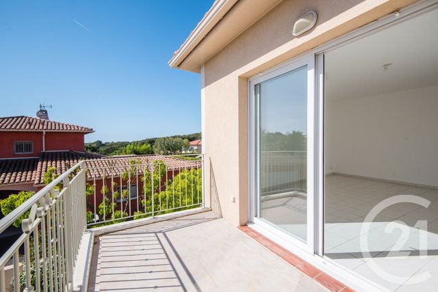 Appartement T4 &agrave; vendre - 4 pi&egrave;ces - 85,80 m2 - Antibes - 06 - PROVENCE-ALPES-COTE-D-AZUR