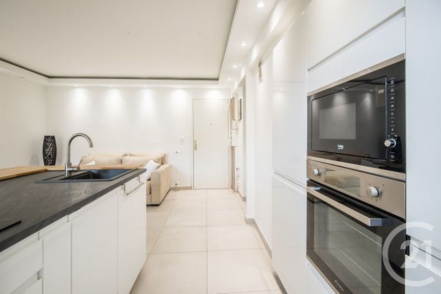 Appartement T2 &agrave; vendre - 2 pi&egrave;ces - 38,73 m2 - Le Cannet - 06 - PROVENCE-ALPES-COTE-D-AZUR