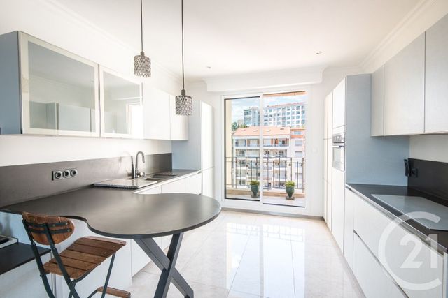 Appartement T3 &agrave; vendre - 3 pi&egrave;ces - 96,63 m2 - Nice - 06 - PROVENCE-ALPES-COTE-D-AZUR