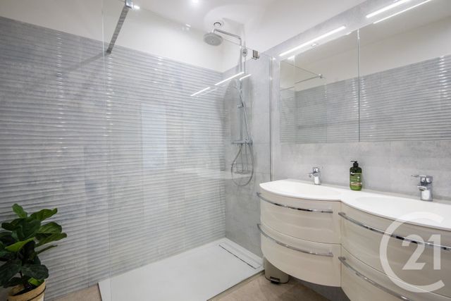 Appartement T3 &agrave; vendre - 3 pi&egrave;ces - 96,63 m2 - Nice - 06 - PROVENCE-ALPES-COTE-D-AZUR