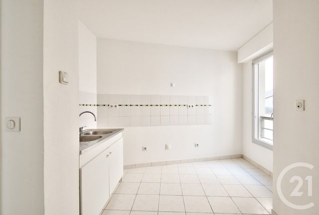 Appartement T3 &agrave; vendre - 3 pi&egrave;ces - 74,19 m2 - Antibes - 06 - PROVENCE-ALPES-COTE-D-AZUR
