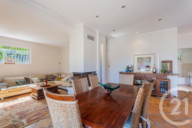Maison &agrave; vendre - 5 pi&egrave;ces - 120,63 m2 - Nice - 06 - PROVENCE-ALPES-COTE-D-AZUR