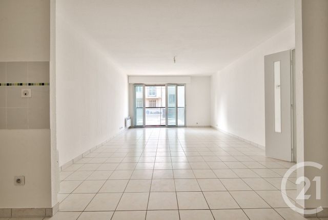 Appartement 3 pièces 72 m² · à Antibes · 72,3 m² · 335 000 €