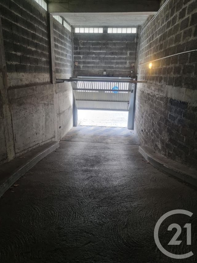 Parking &agrave; louer - Romans Sur Isere - 26 - RHONE-ALPES