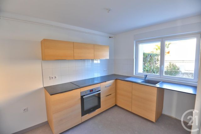 Appartement T4 à louer - 4 pièces - 81 m2 - Romans Sur Isere - 26 - RHONE-ALPES