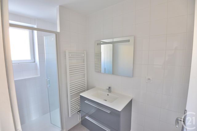 Appartement T4 à louer - 4 pièces - 81 m2 - Romans Sur Isere - 26 - RHONE-ALPES