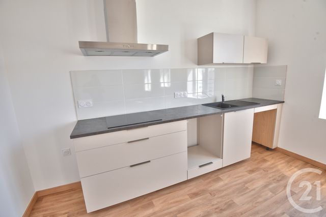 Appartement &agrave; louer - 3 pi&egrave;ces - 75,60 m2 - Romans Sur Isere - 26 - RHONE-ALPES