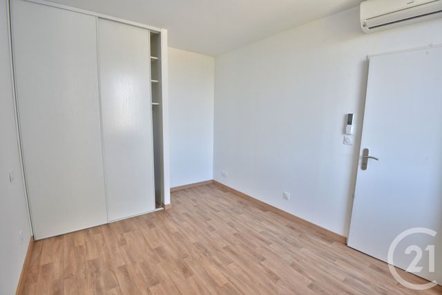 Appartement &agrave; louer - 3 pi&egrave;ces - 75,60 m2 - Romans Sur Isere - 26 - RHONE-ALPES