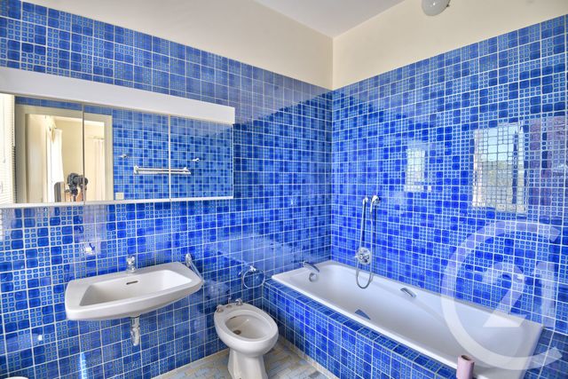 Maison &agrave; vendre - 7 pi&egrave;ces - 187 m2 - St Lattier - 38 - RHONE-ALPES