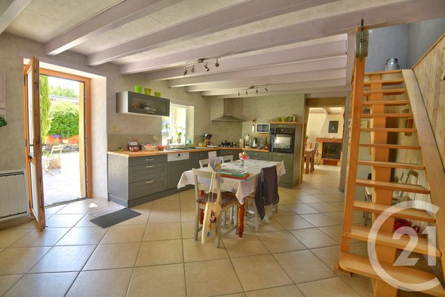 Maison &agrave; vendre - 7 pi&egrave;ces - 210,02 m2 - Marches - 26 - RHONE-ALPES