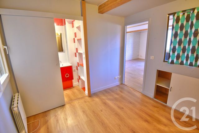 Appartement F2 à louer - 2 pièces - 46,31 m2 - Romans Sur Isere - 26 - RHONE-ALPES