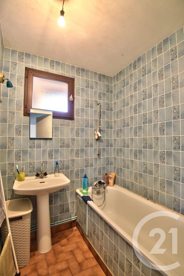 Appartement T2 &agrave; vendre - 2 pi&egrave;ces - 49 m2 - Bourg De Peage - 26 - RHONE-ALPES