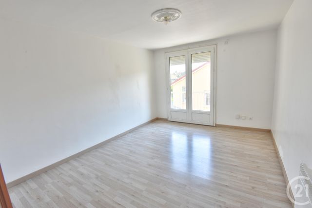 Appartement à louer - 3 pièces - 52,75 m2 - Romans Sur Isere - 26 - RHONE-ALPES