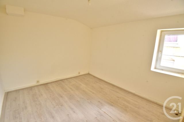 Appartement F5 &agrave; louer - 5 pi&egrave;ces - 99 m2 - Bourg De Peage - 26 - RHONE-ALPES