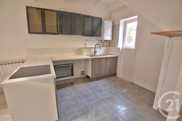 Appartement F5 &agrave; louer - 5 pi&egrave;ces - 99 m2 - Bourg De Peage - 26 - RHONE-ALPES