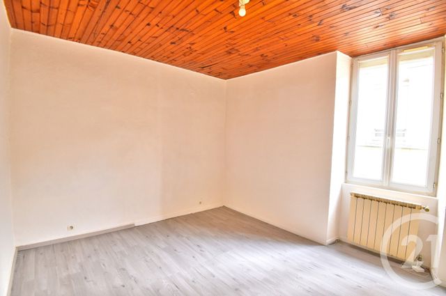 Appartement F5 &agrave; louer - 5 pi&egrave;ces - 99 m2 - Bourg De Peage - 26 - RHONE-ALPES