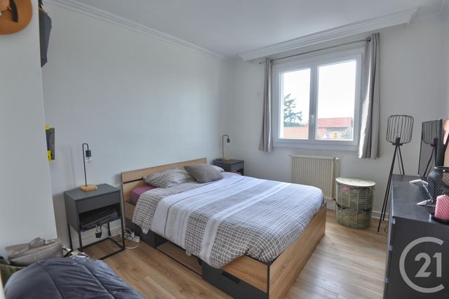 Appartement &agrave; louer - 3 pi&egrave;ces - 63 m2 - Romans Sur Isere - 26 - RHONE-ALPES