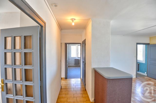 Appartement T4 &agrave; louer - 4 pi&egrave;ces - 68 m2 - Romans Sur Isere - 26 - RHONE-ALPES