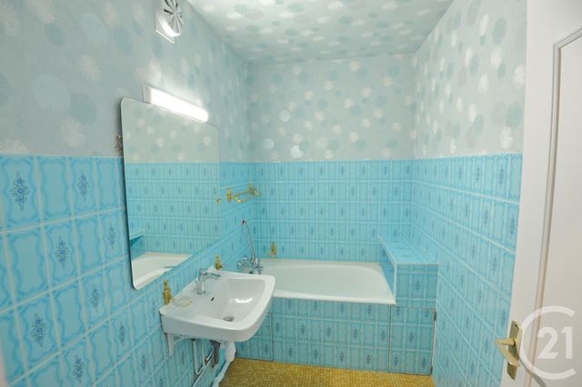 Appartement &agrave; louer - 3 pi&egrave;ces - 62,51 m2 - Romans Sur Isere - 26 - RHONE-ALPES