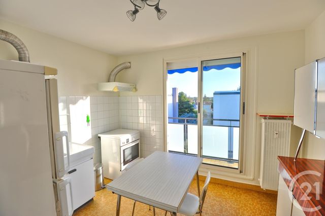 Appartement &agrave; louer - 3 pi&egrave;ces - 62,51 m2 - Romans Sur Isere - 26 - RHONE-ALPES